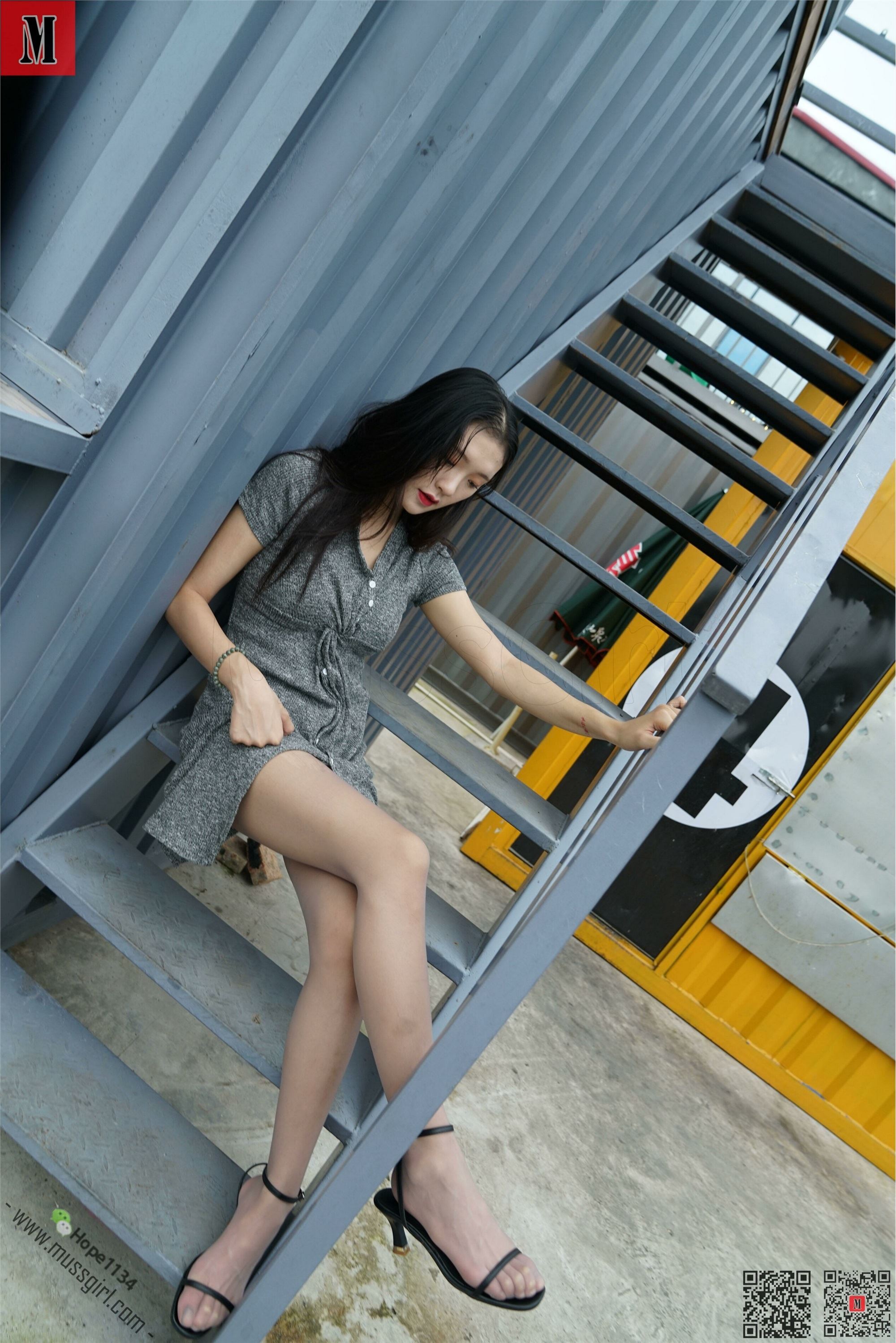 MussGirl慕丝女郎  NO.143 芭蕾舞蹈演员彬彬优雅长裙秀灰丝